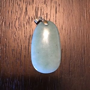 Opal woman’s pendant